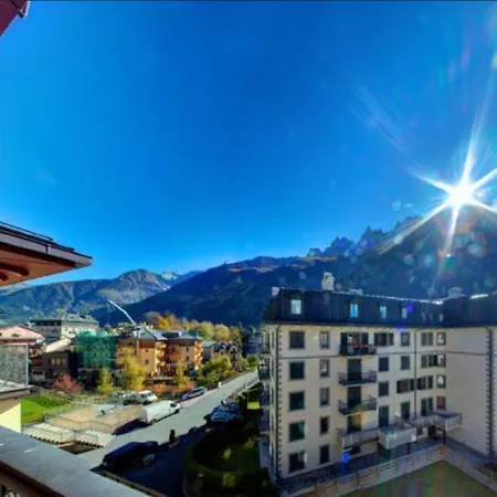 Alpes III - 3 Chambres - Hyper Centre Apartment